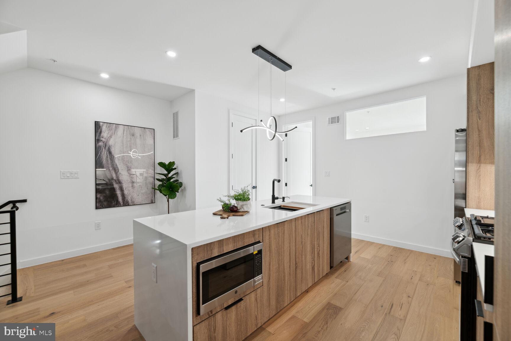 824 Marietta PLACE NW Unit: 1