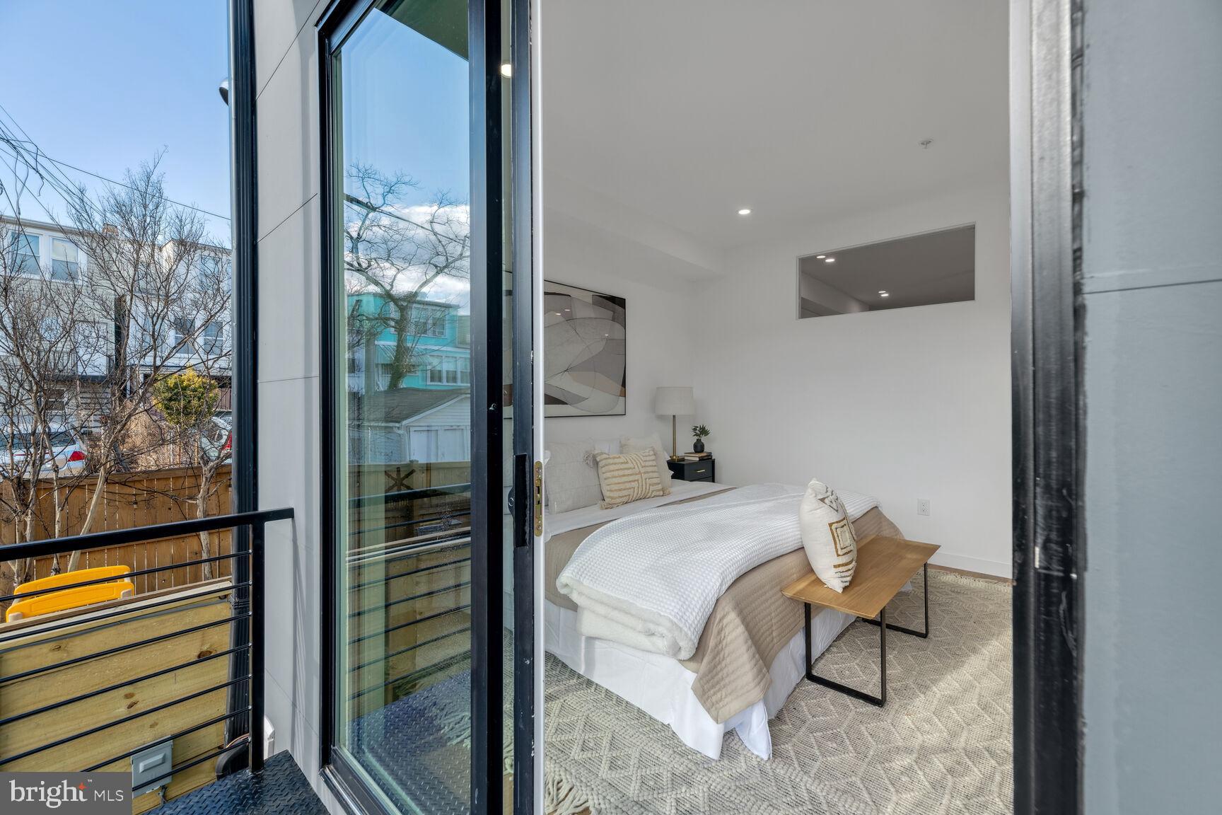 824 Marietta PLACE NW Unit: 1