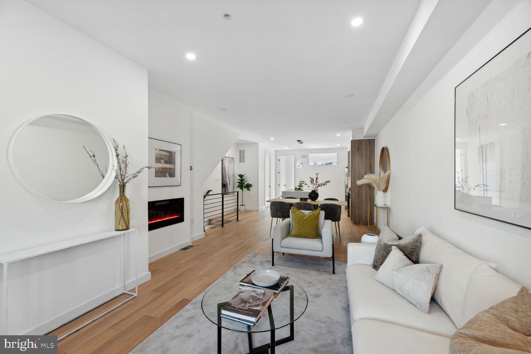 824 Marietta PLACE NW Unit: 1
