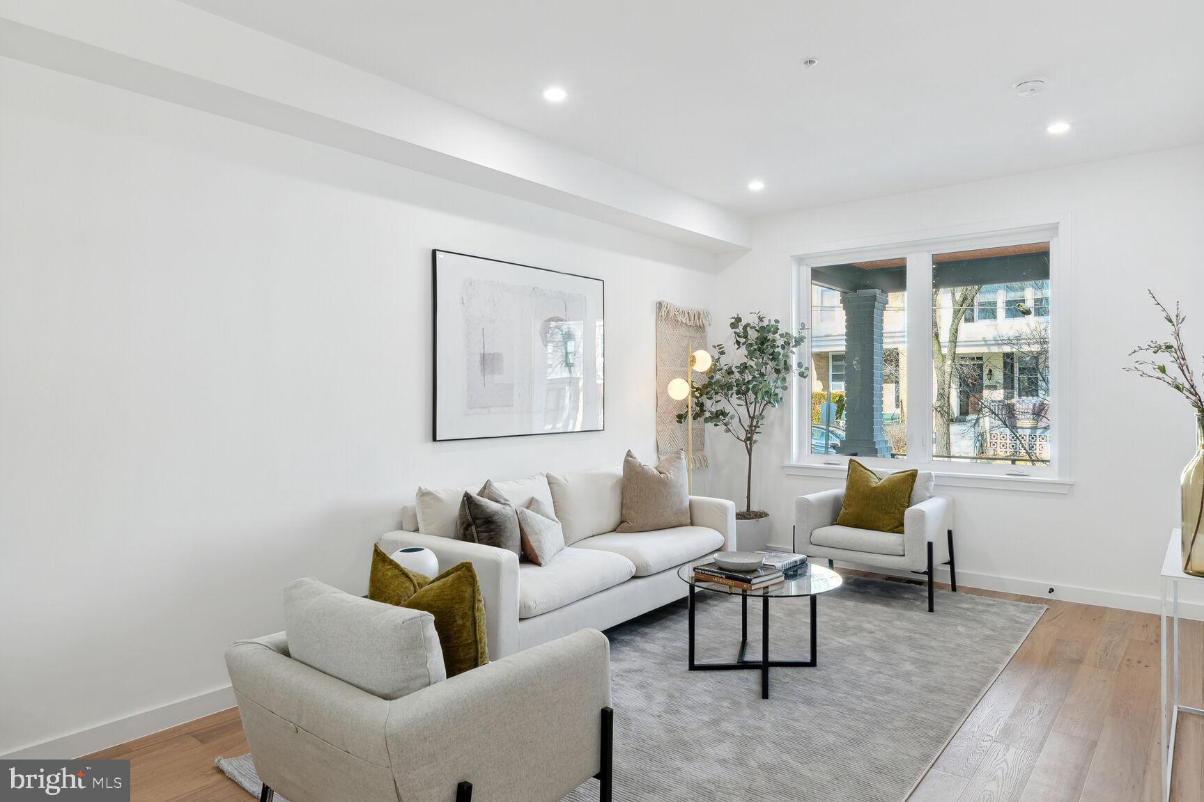 824 Marietta PLACE NW Unit: 1