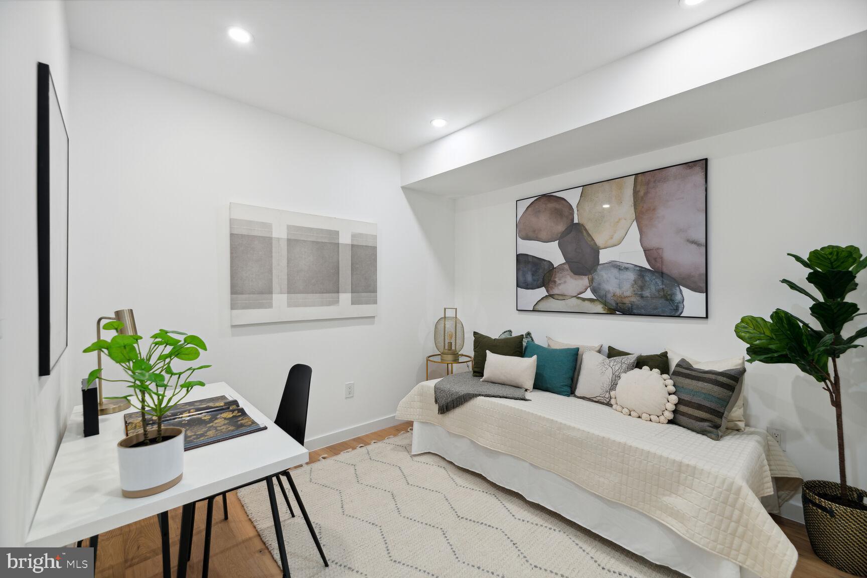 824 Marietta PLACE NW Unit: 1
