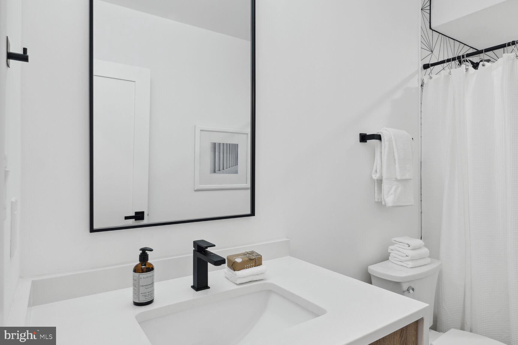 824 Marietta PLACE NW Unit: 1
