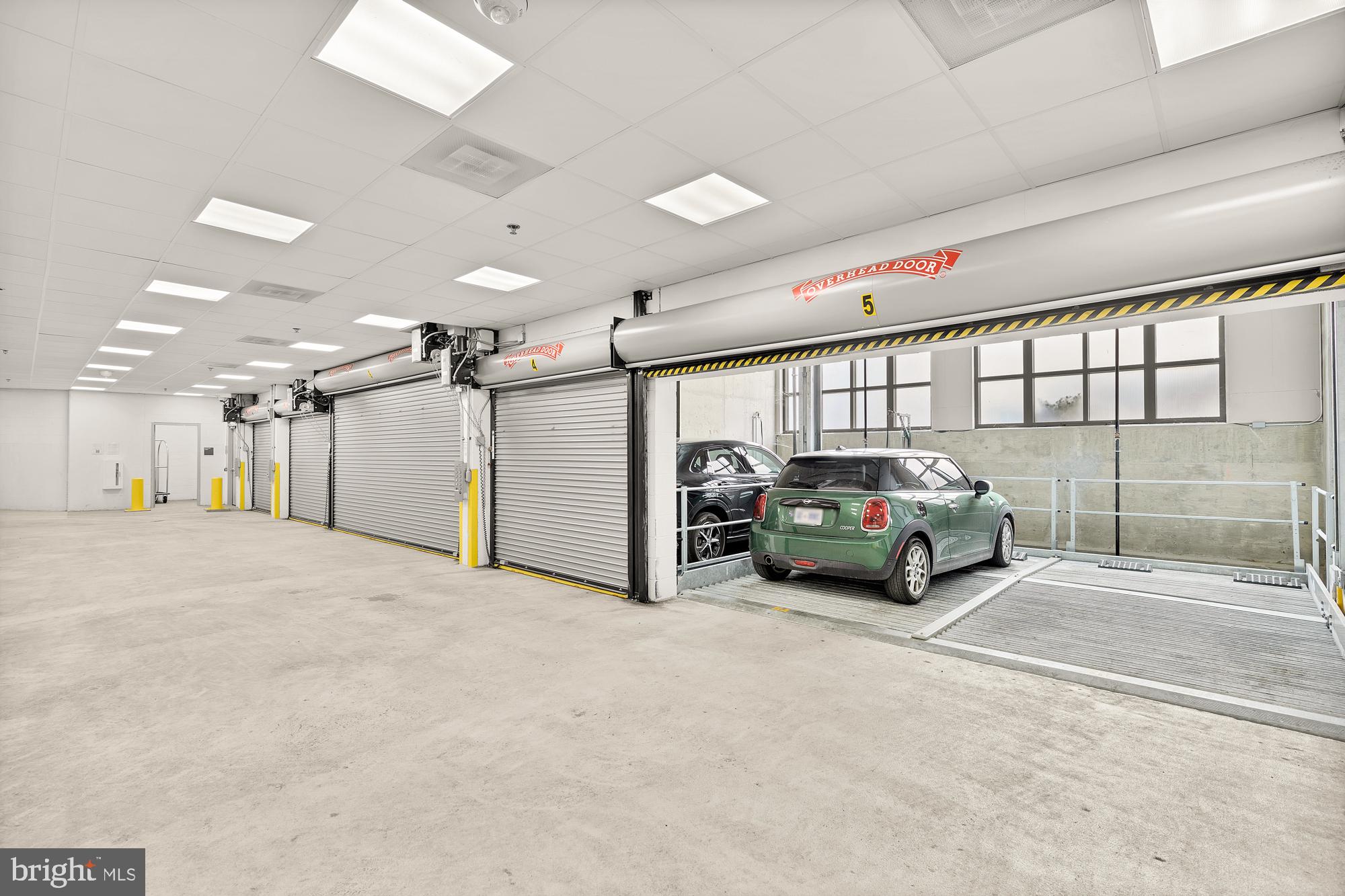 460 New York Ave NW #206