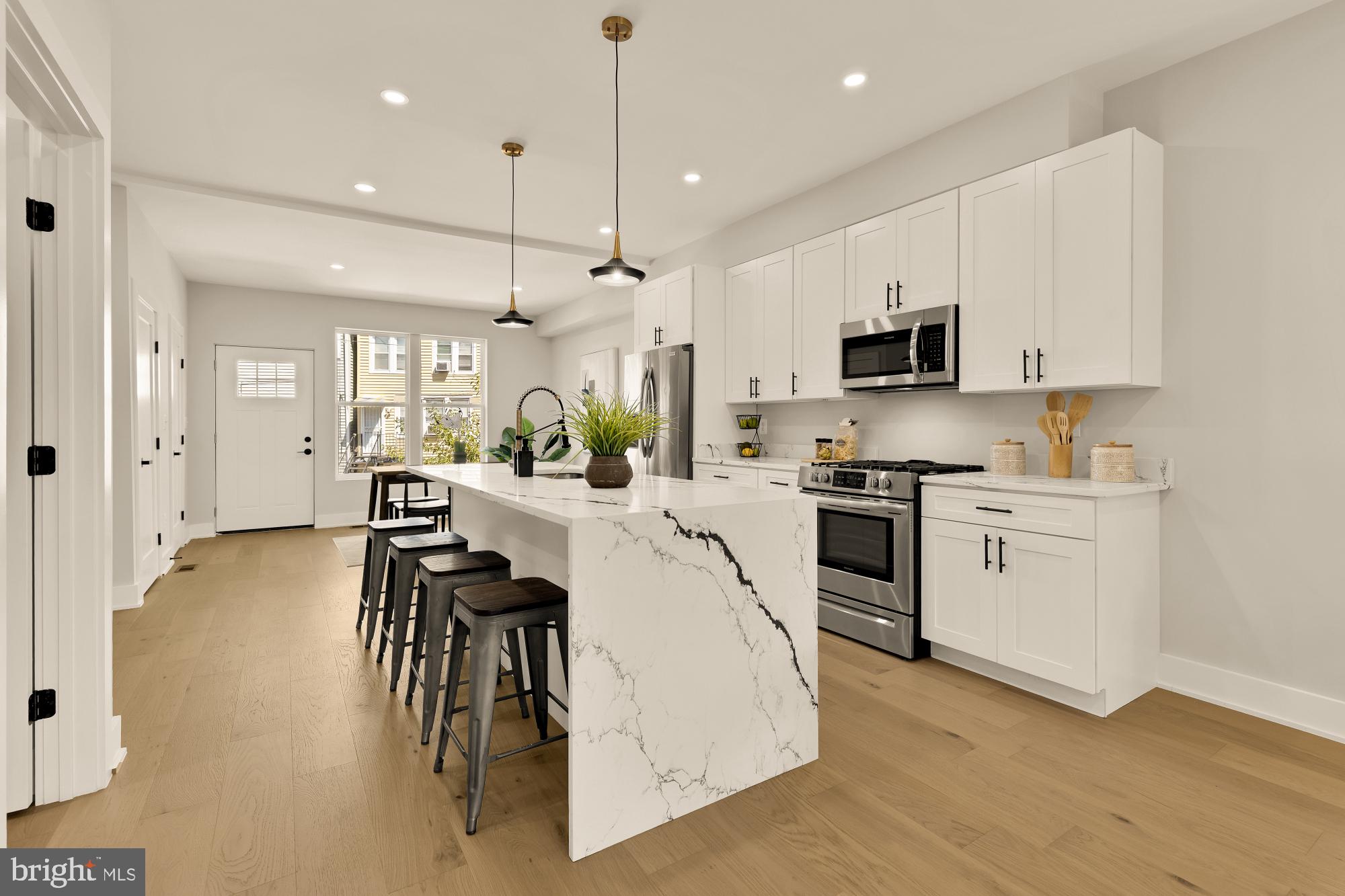 815 MARIETTA PLACE NW