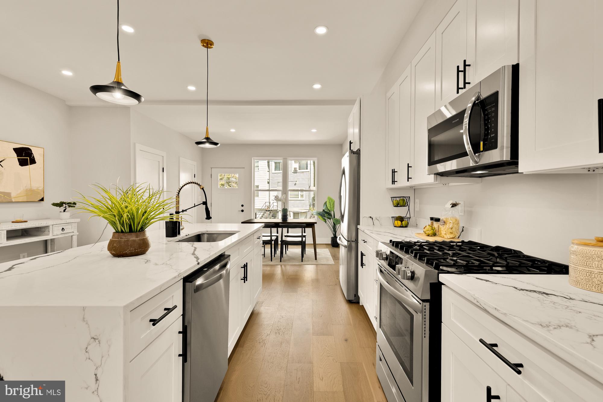 815 MARIETTA PLACE NW