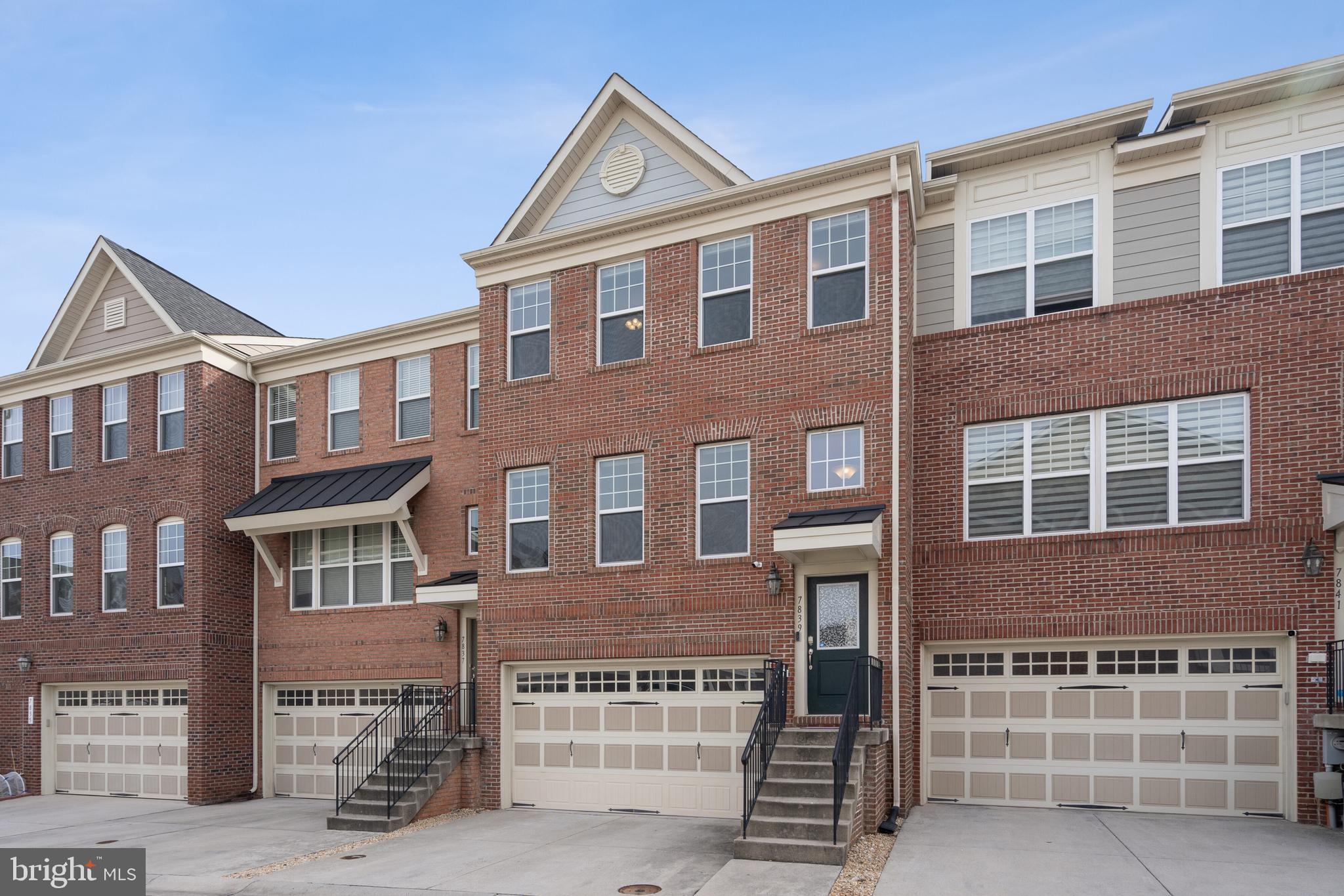 7839 Crystal Brook WAY