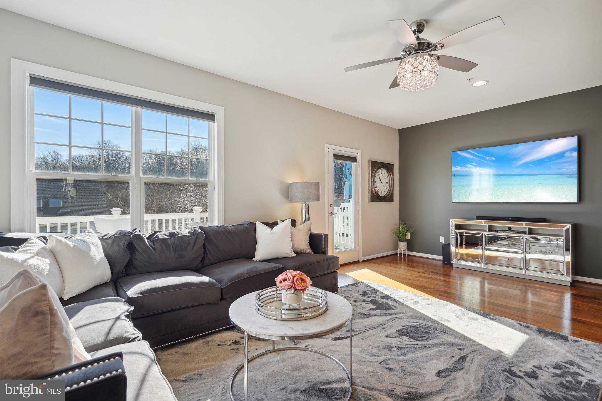 7839 Crystal Brook WAY