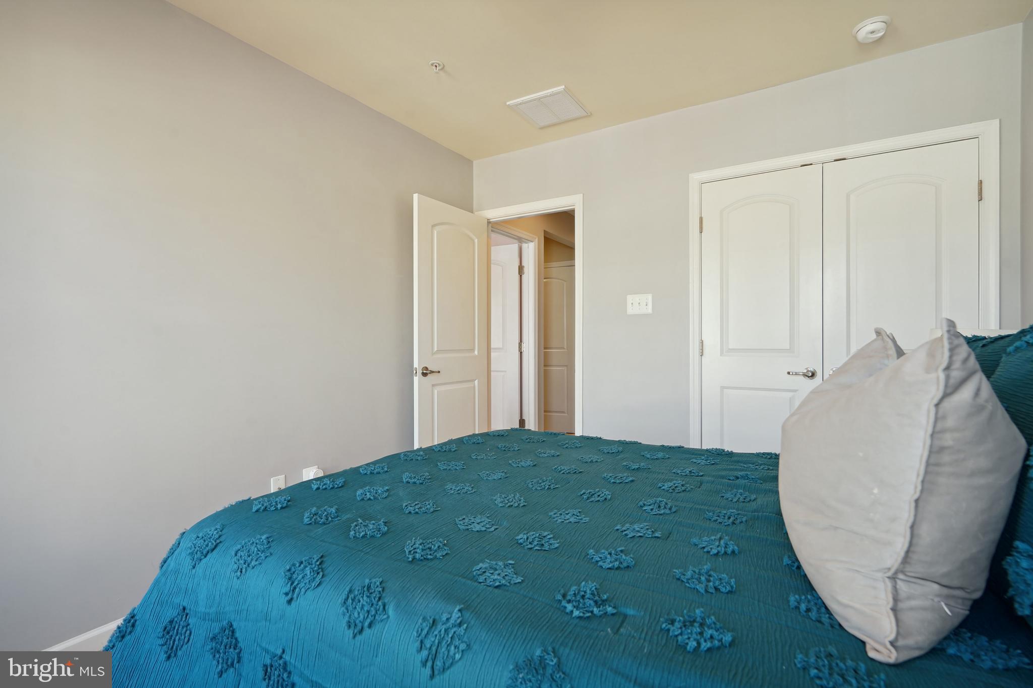 7839 Crystal Brook WAY