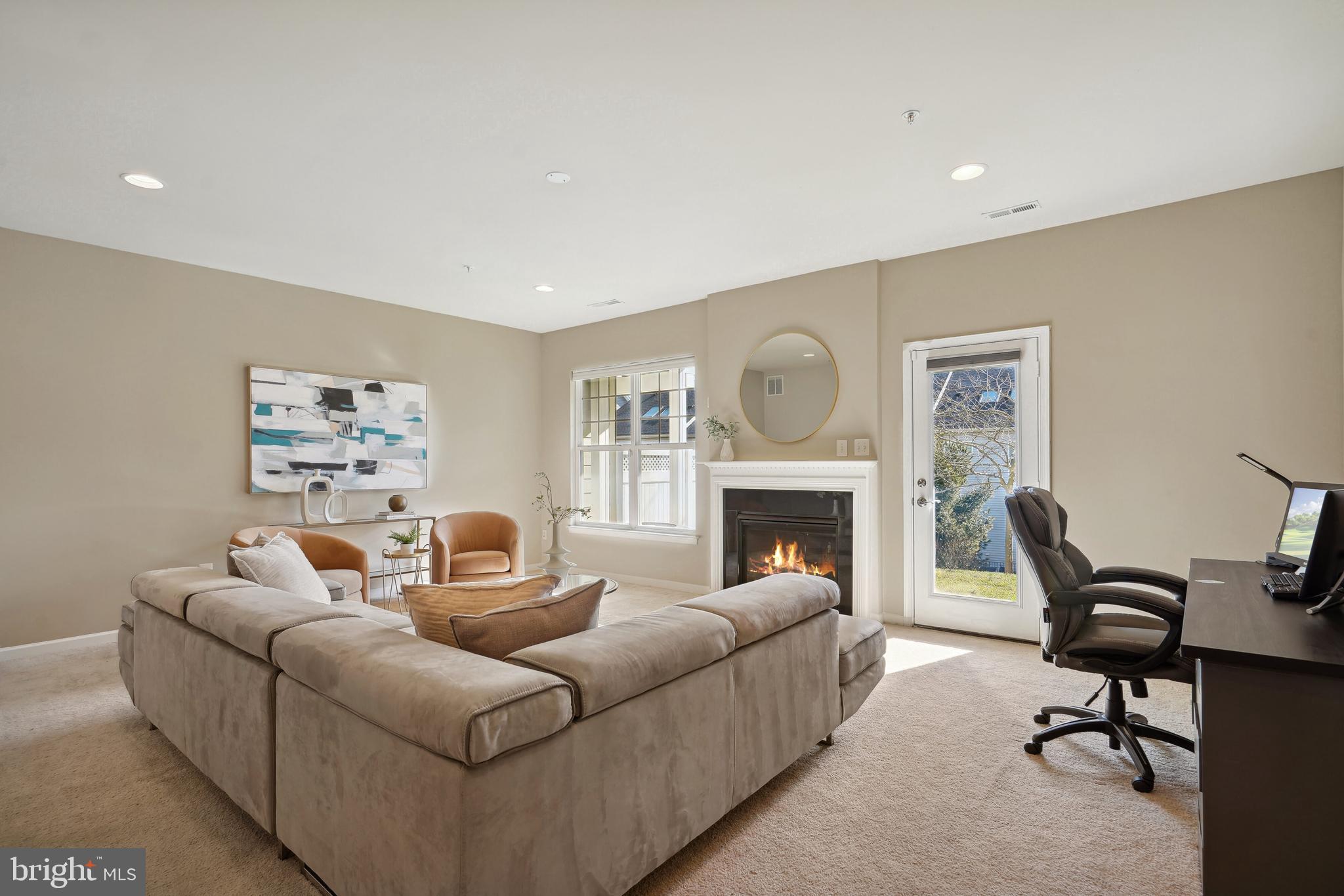 7839 Crystal Brook WAY