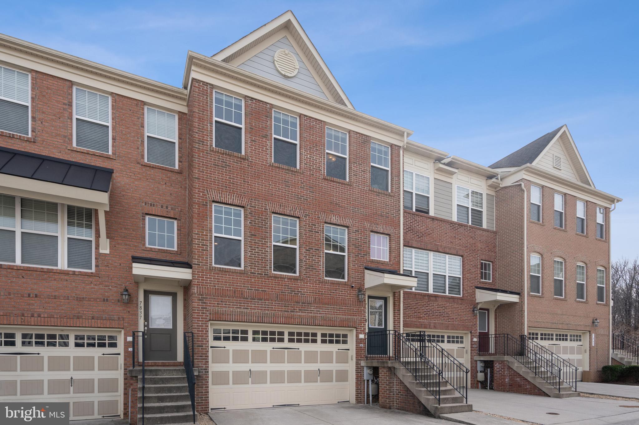 7839 Crystal Brook WAY