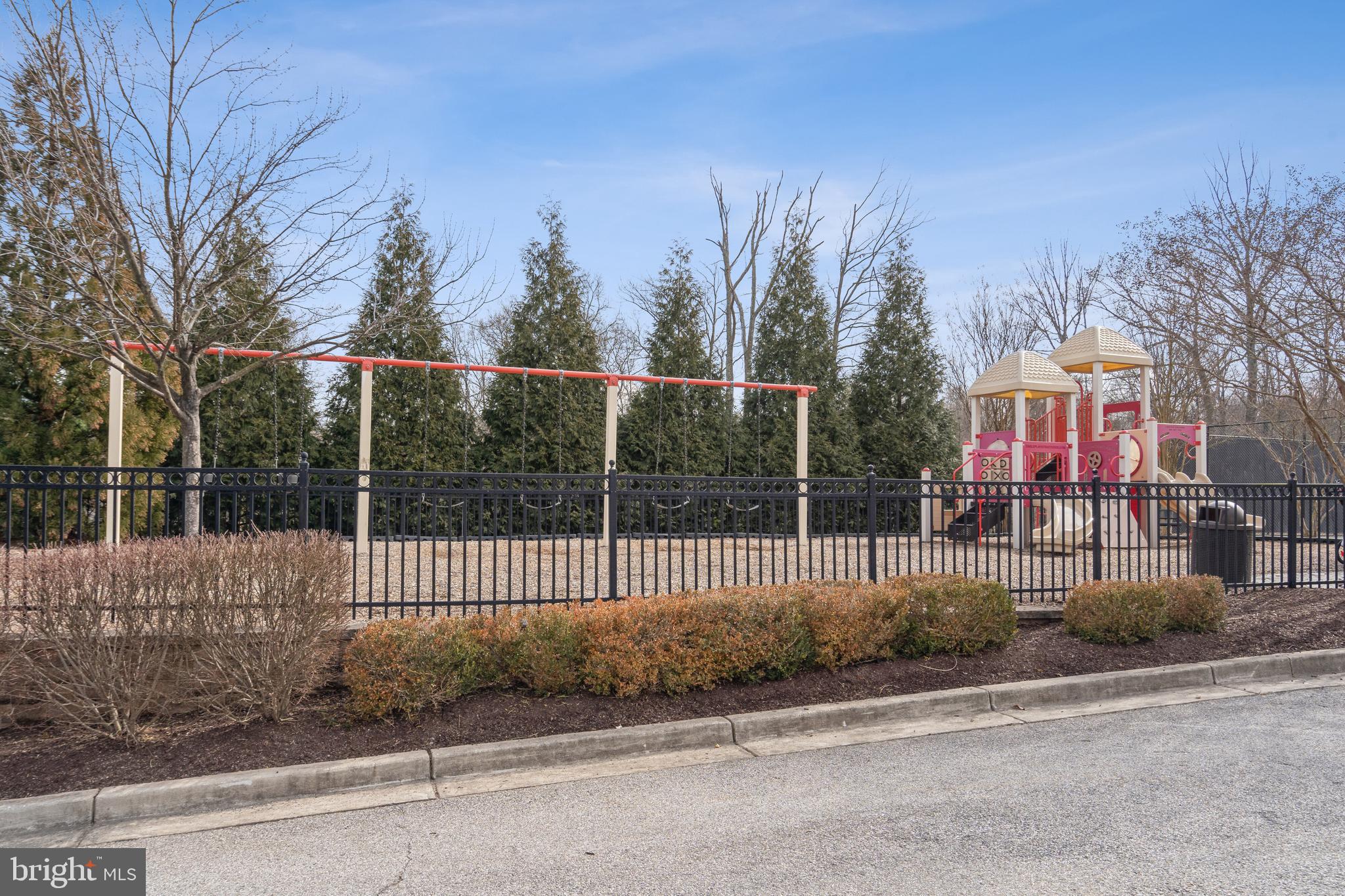 7839 Crystal Brook WAY