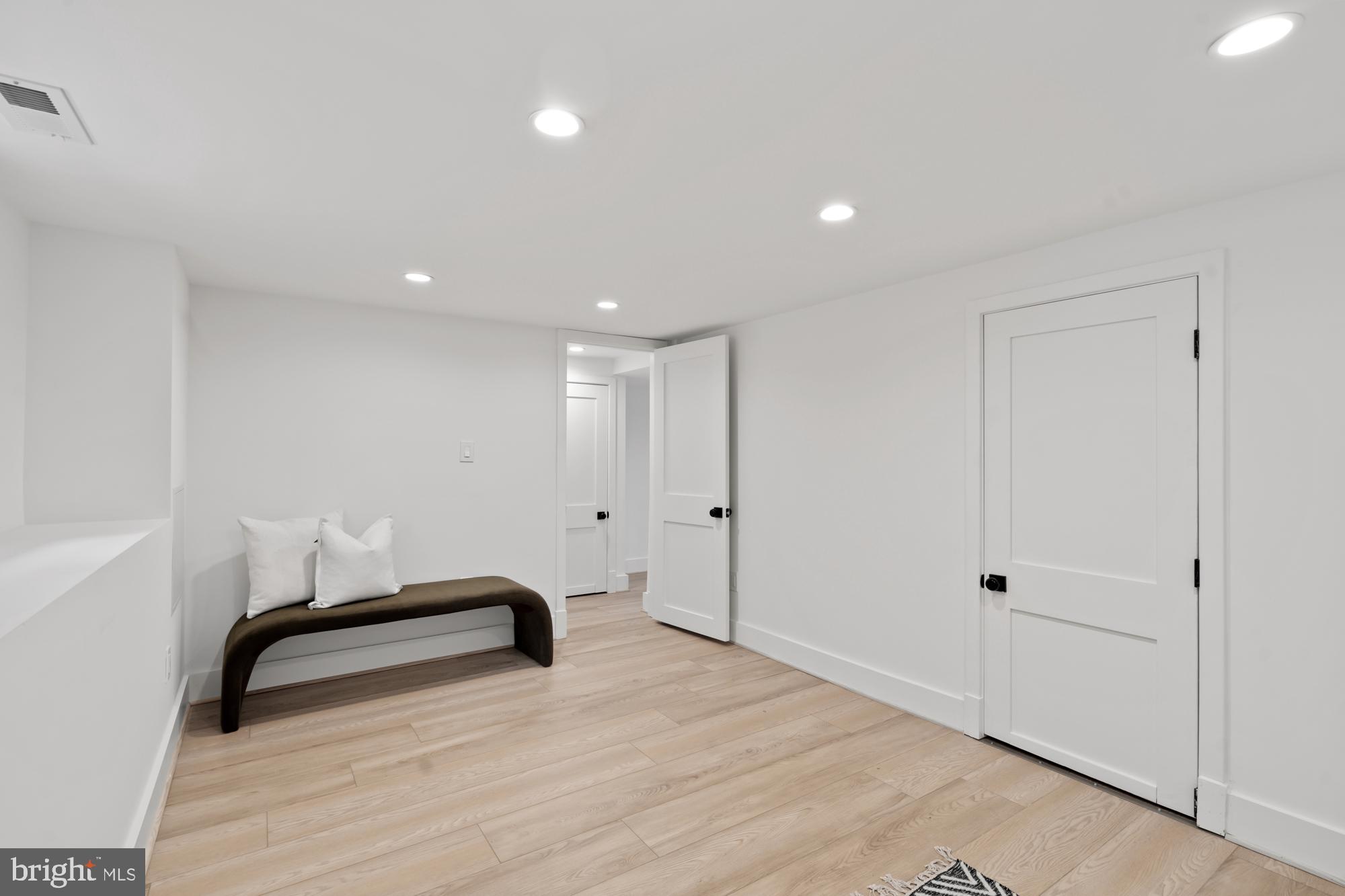 430 Ethan Allen Avenue