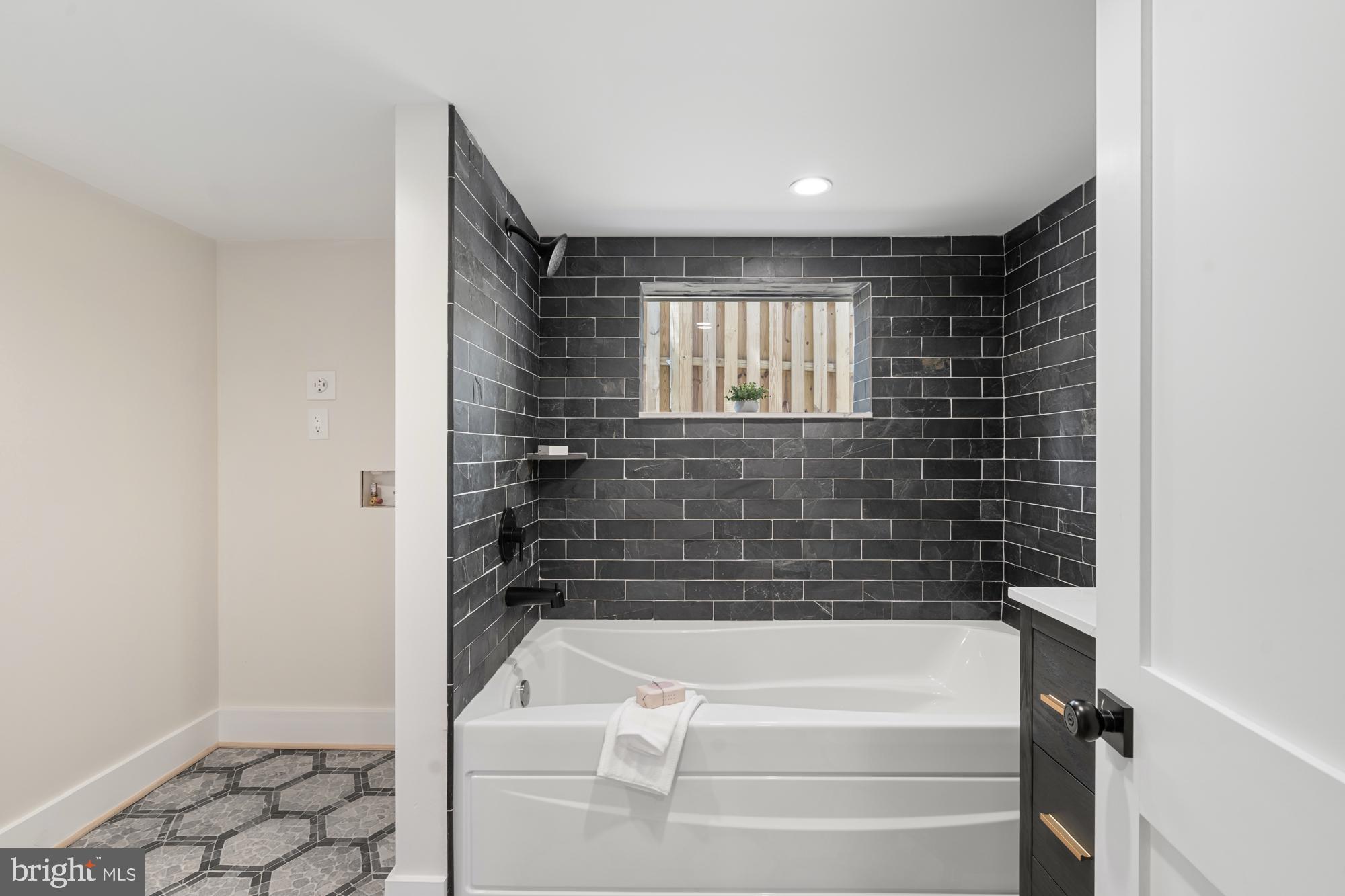 430 Ethan Allen Avenue