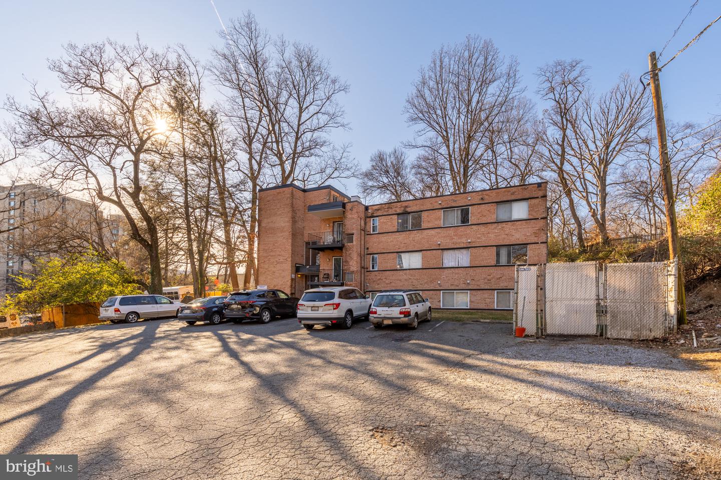 20 Ritchie Ave
