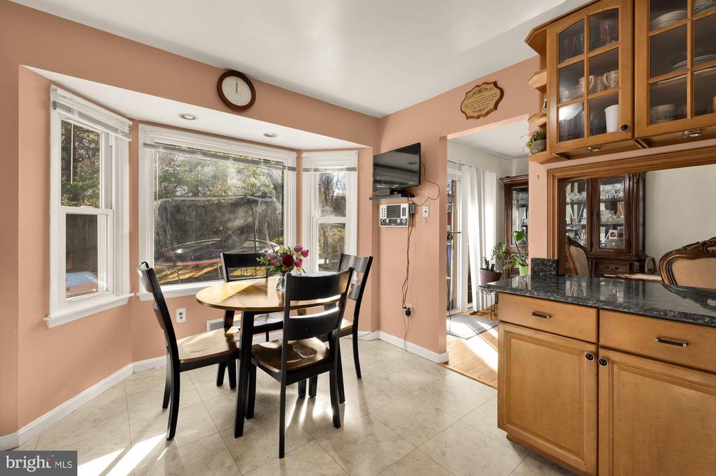 1513 MENLEE DRIVE