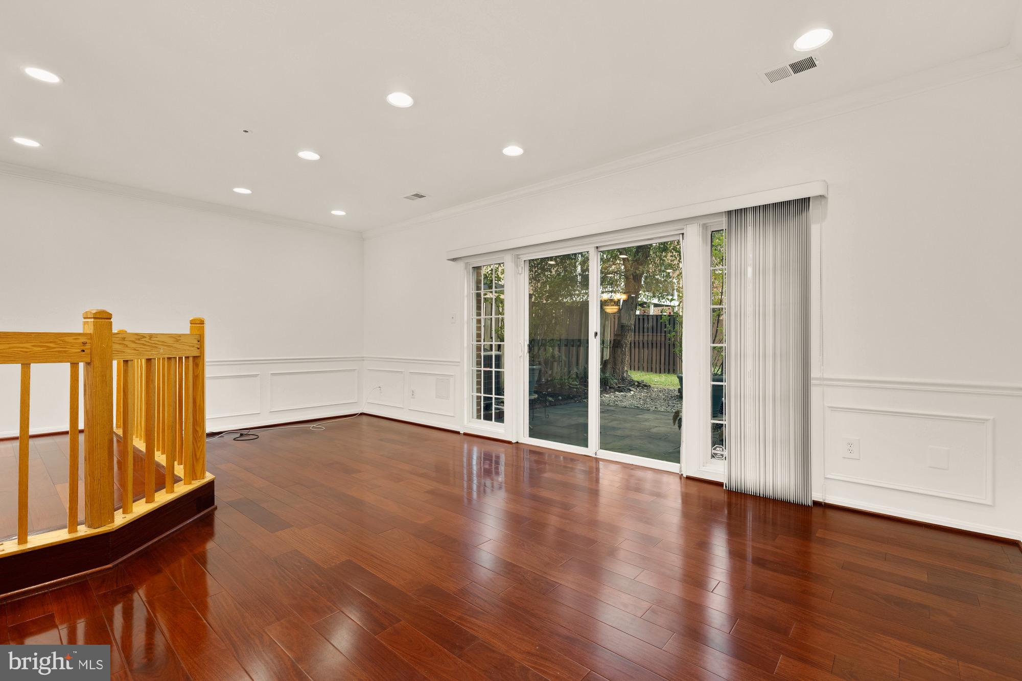 9204 OREGOLD COURT