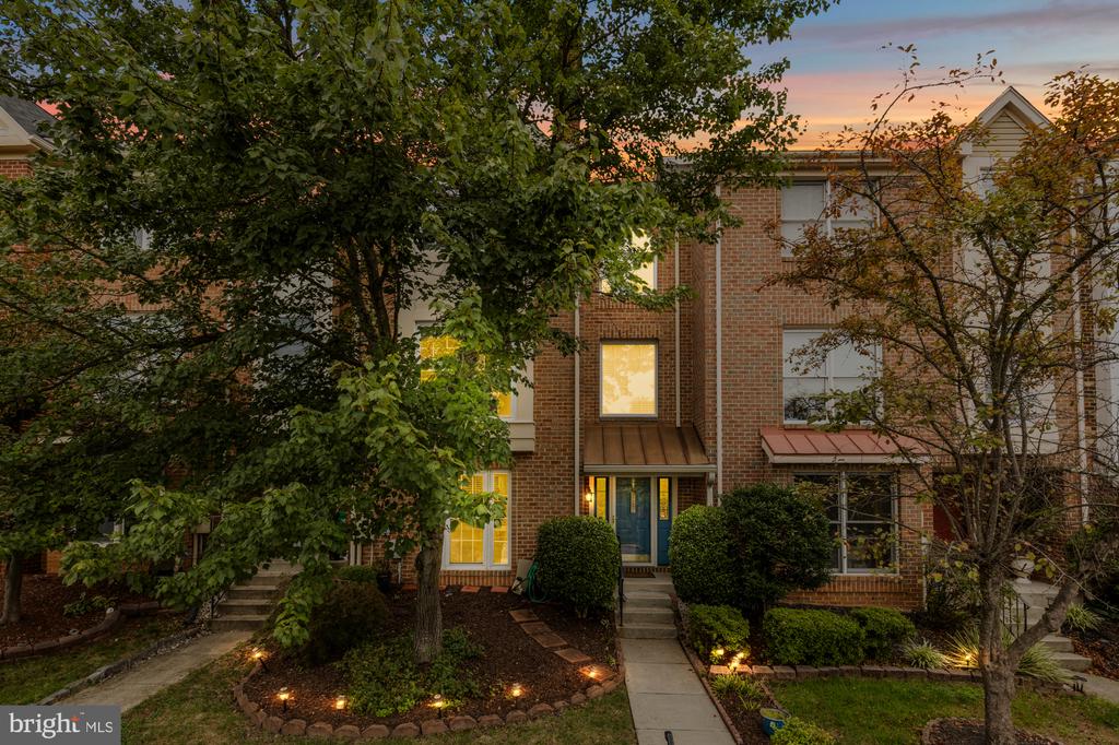 9204 OREGOLD COURT