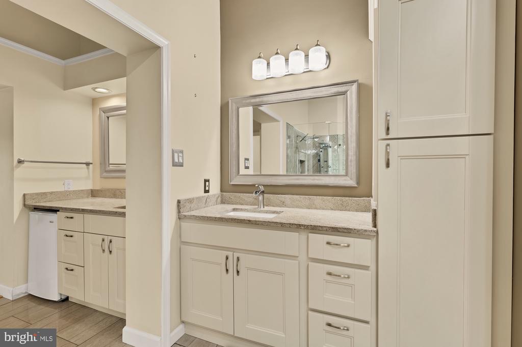 9204 OREGOLD COURT