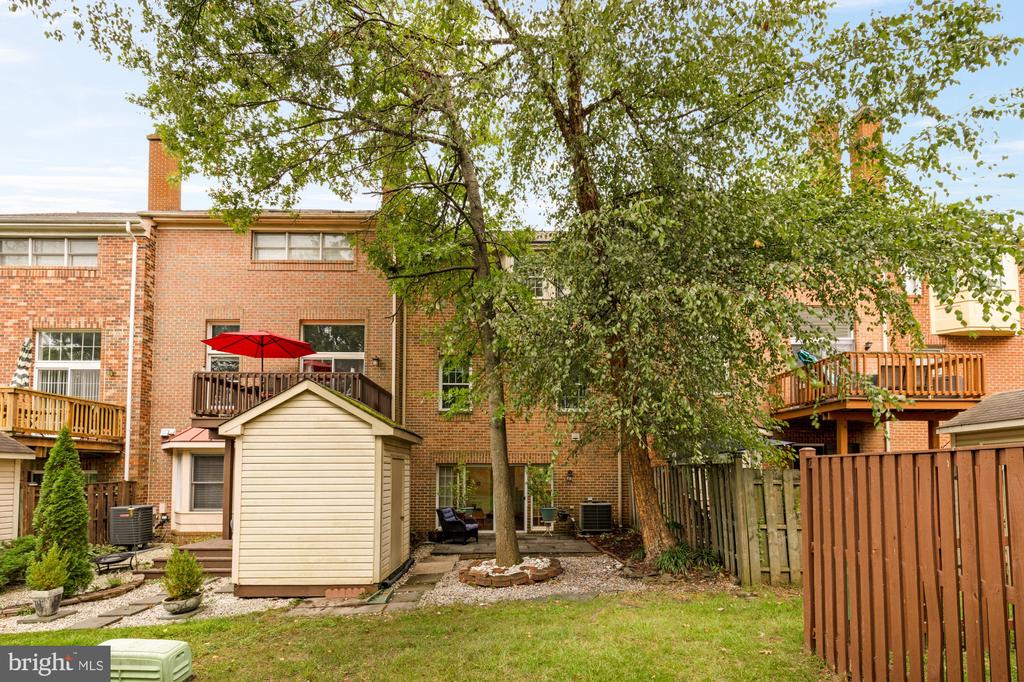 9204 OREGOLD COURT