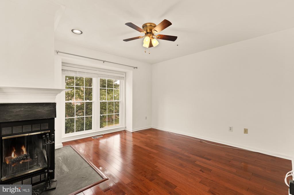 9204 OREGOLD COURT