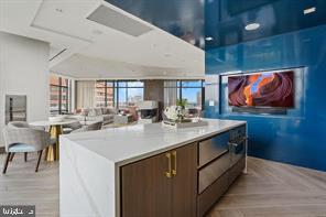 1201 N ROYAL STREET 206