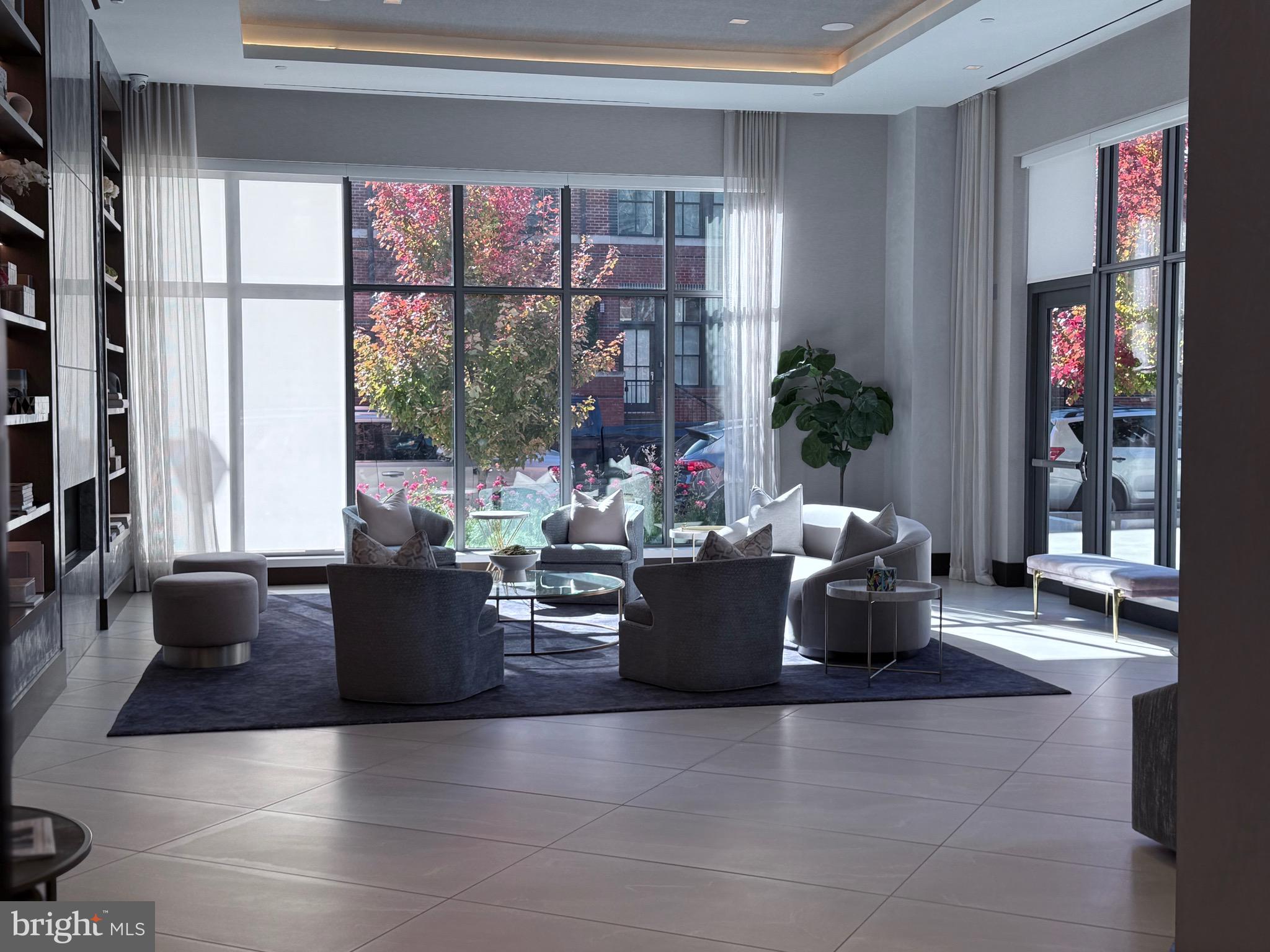 1201 N ROYAL STREET 206