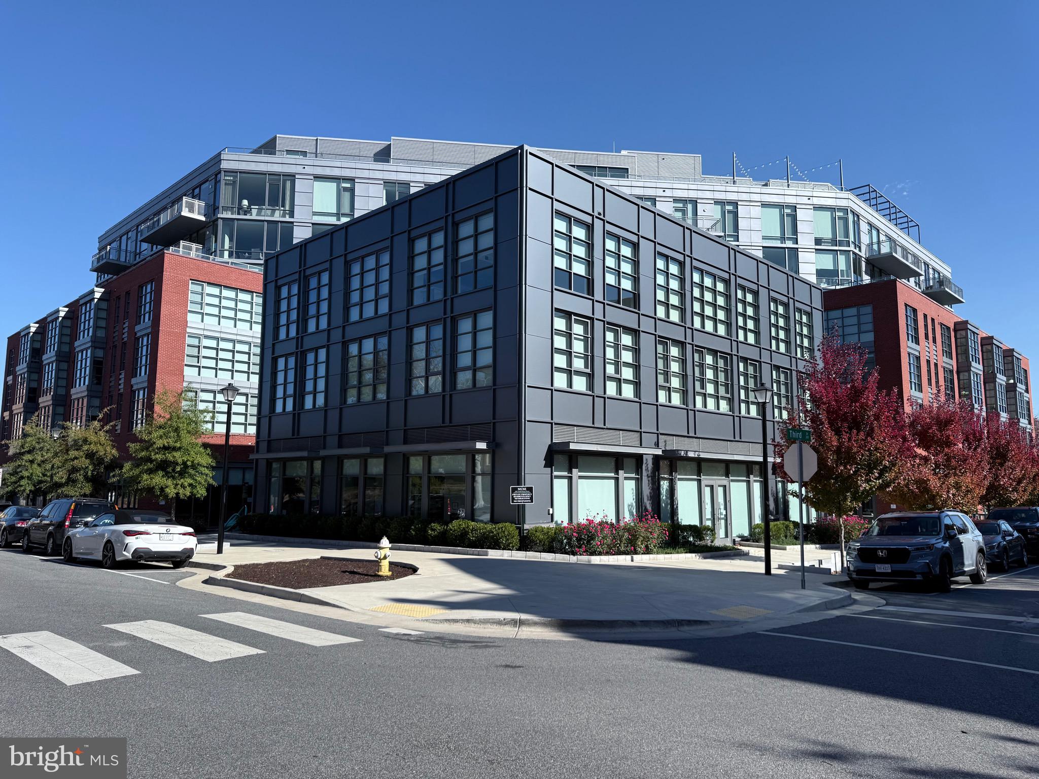 1201 N ROYAL STREET 206