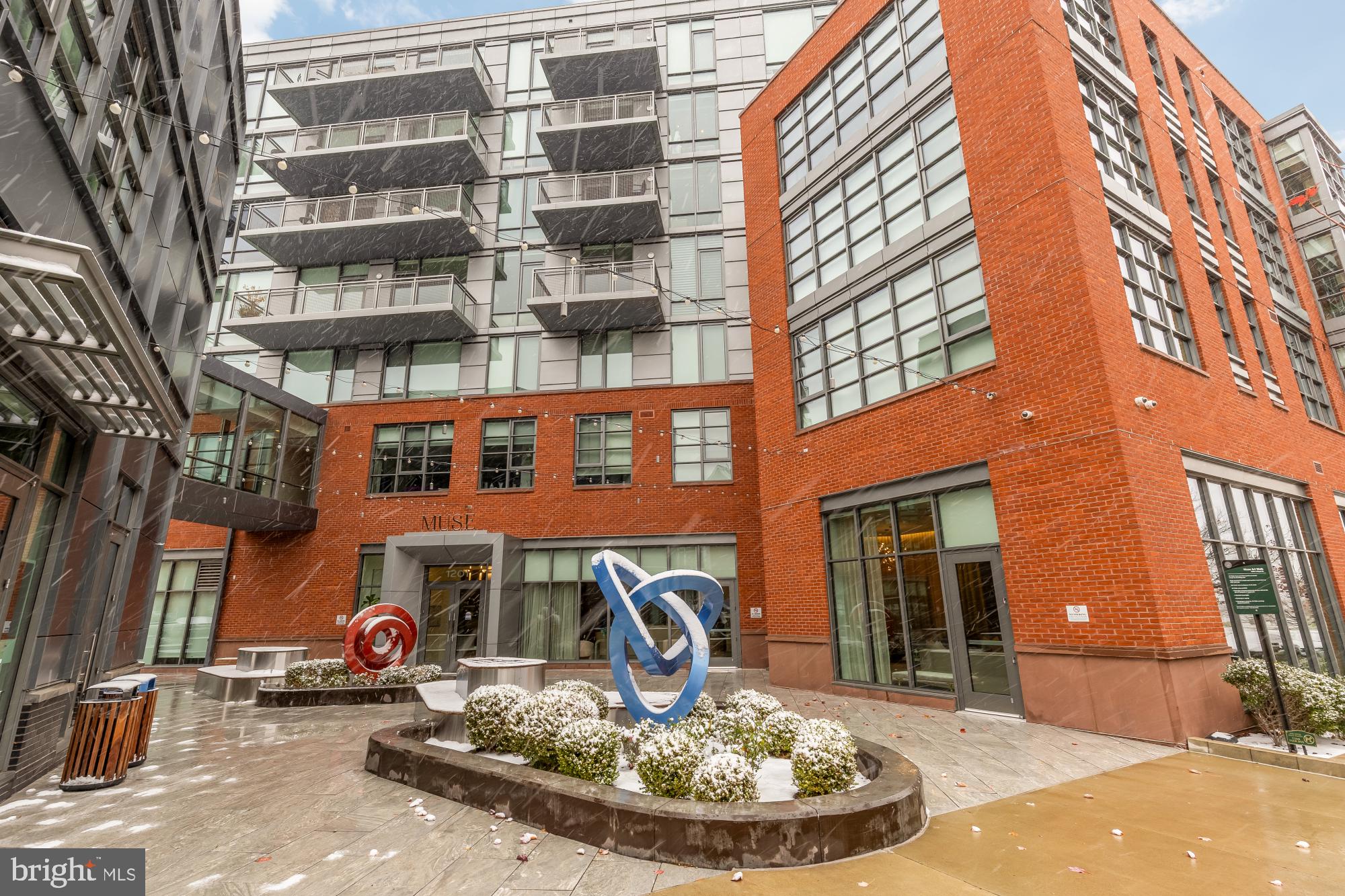 1201 N ROYAL STREET 206