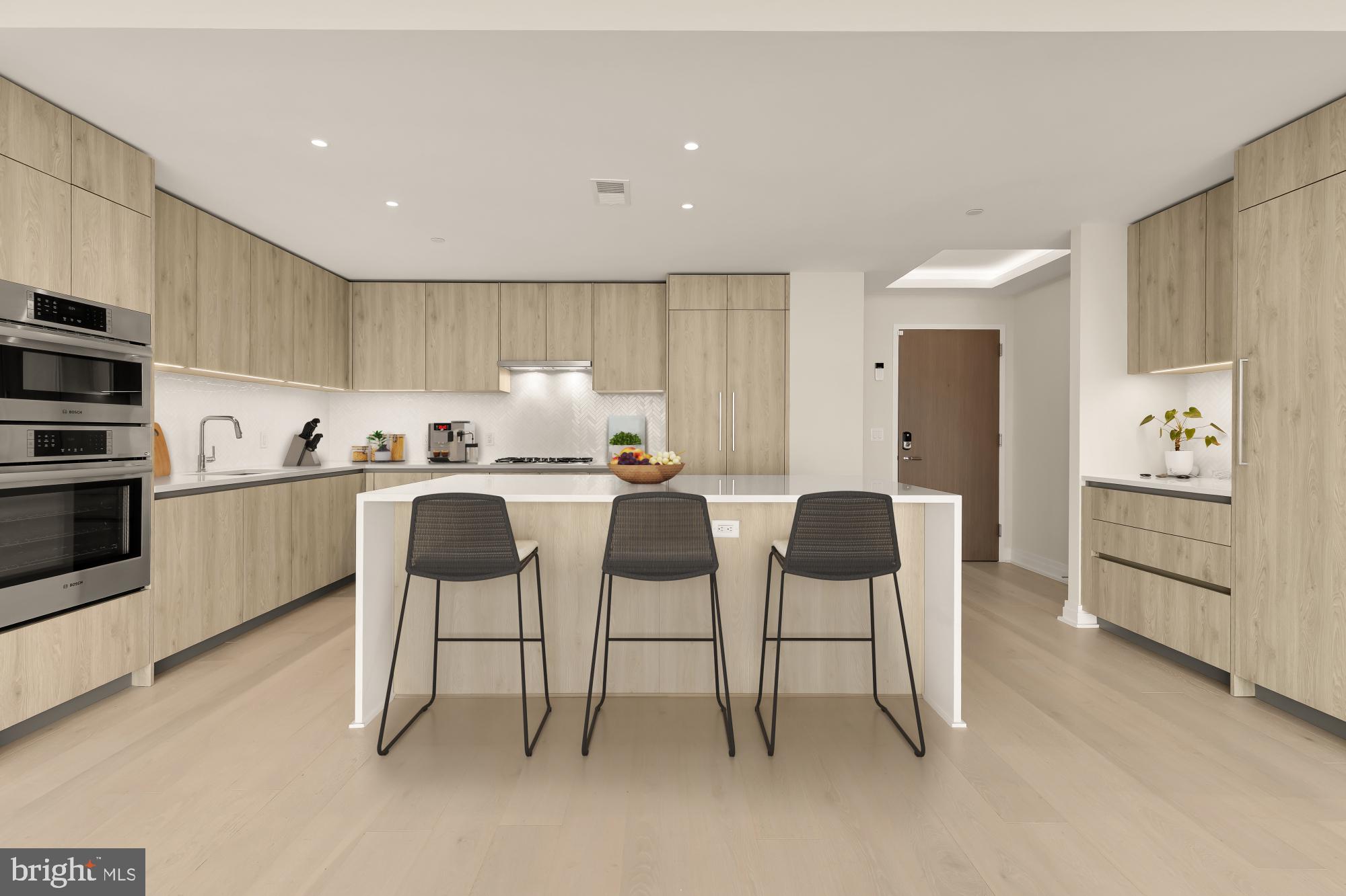 1201 N ROYAL STREET 206