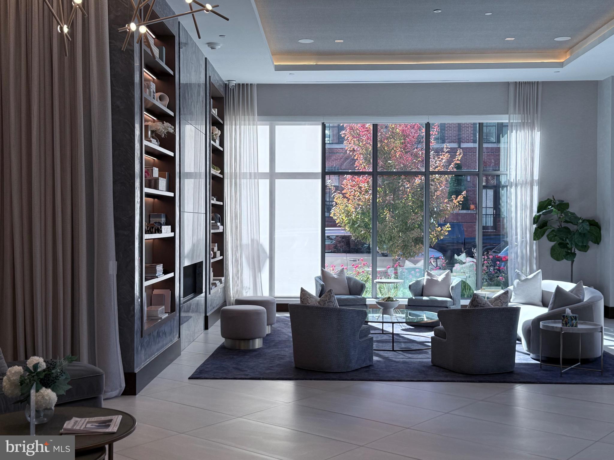 1201 N ROYAL STREET 206