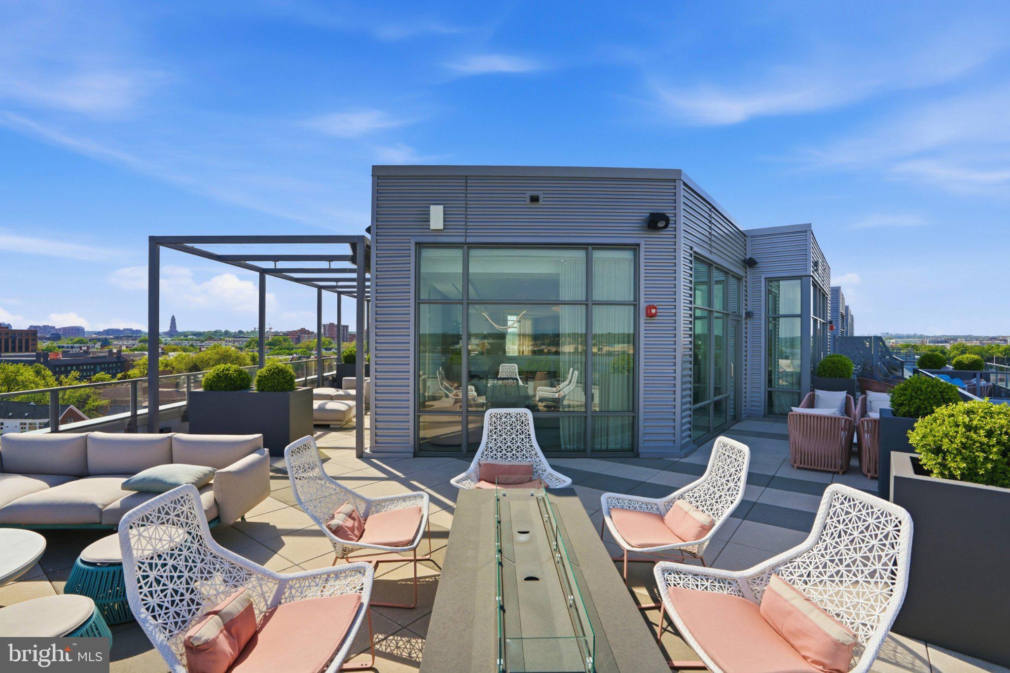 1201 N ROYAL STREET 206