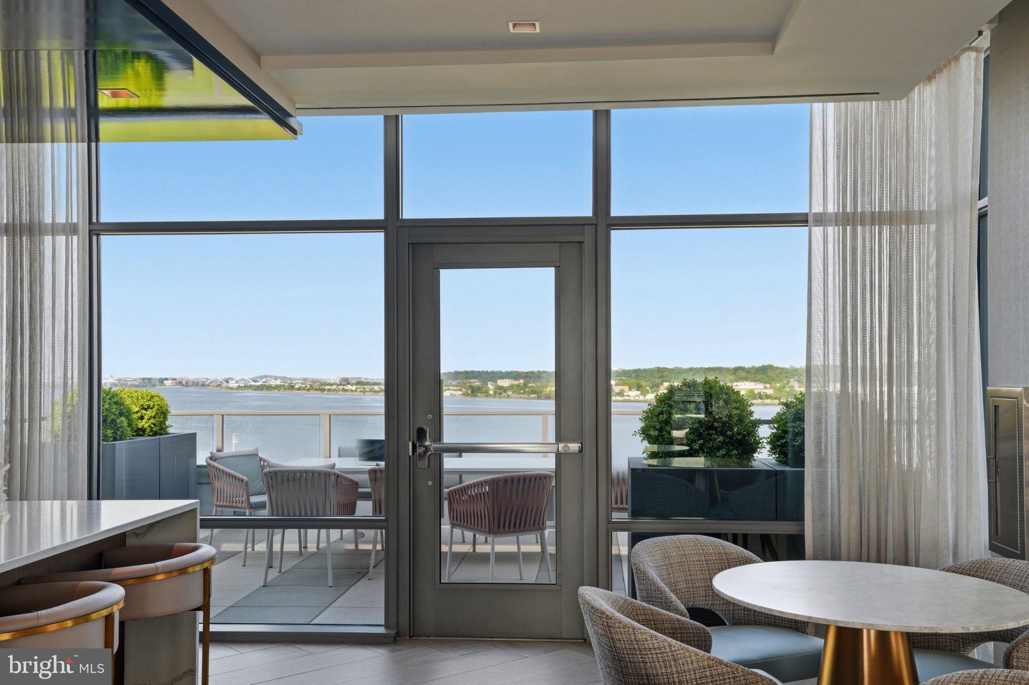 1201 N ROYAL STREET 206