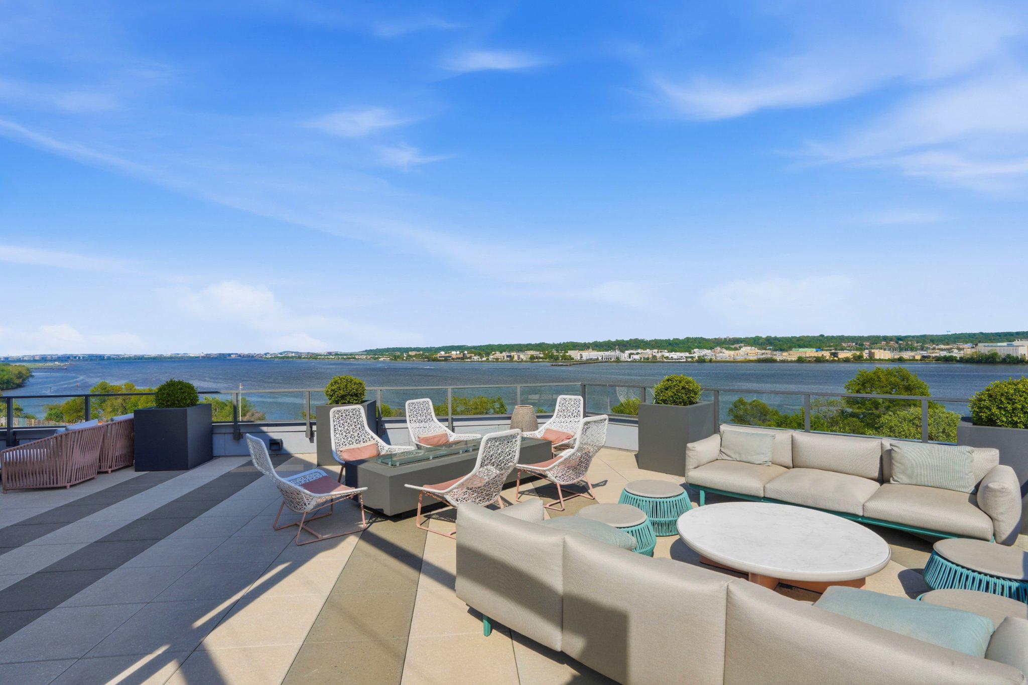 1201 N ROYAL STREET 206