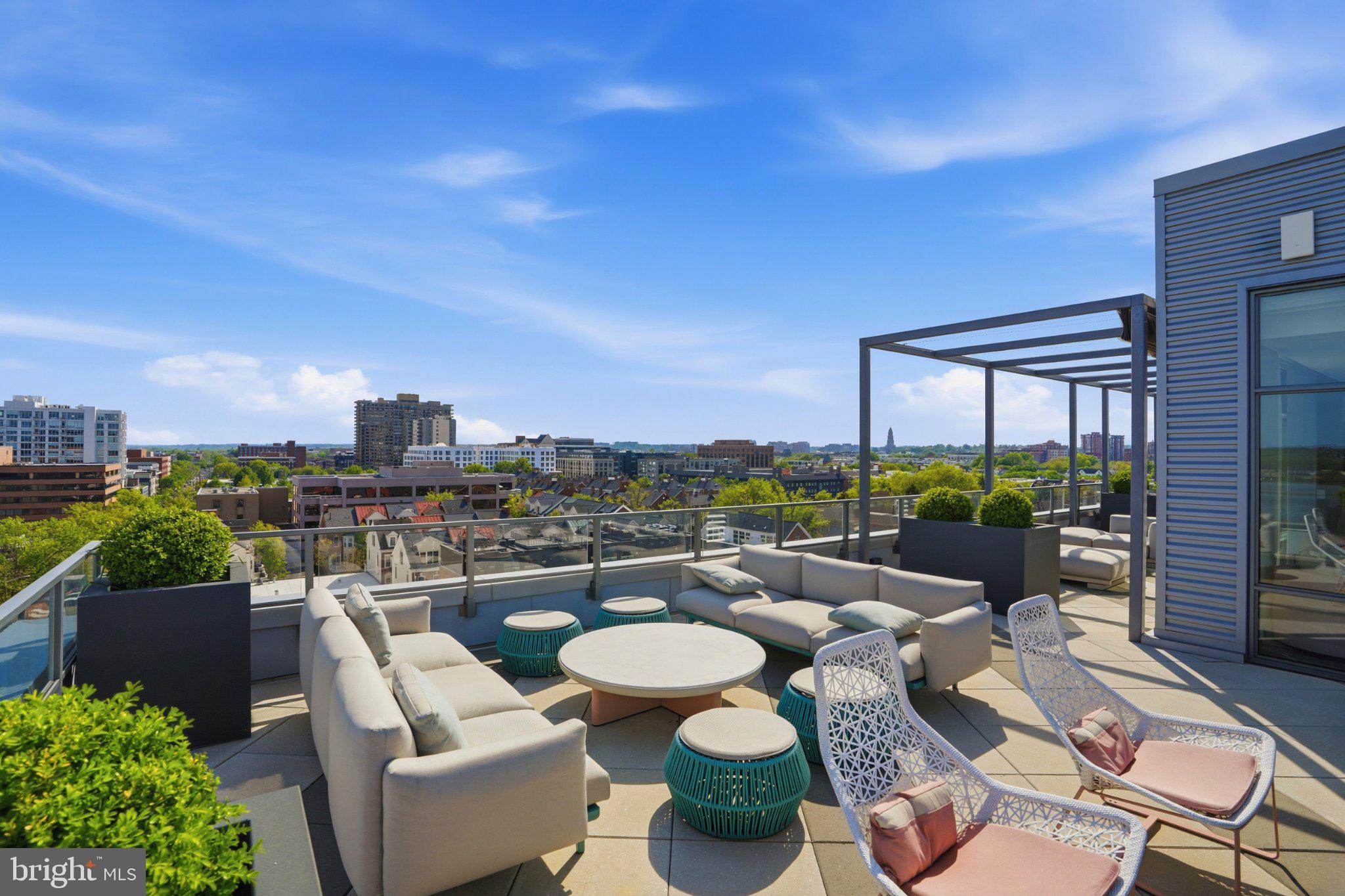 1201 N ROYAL STREET 206