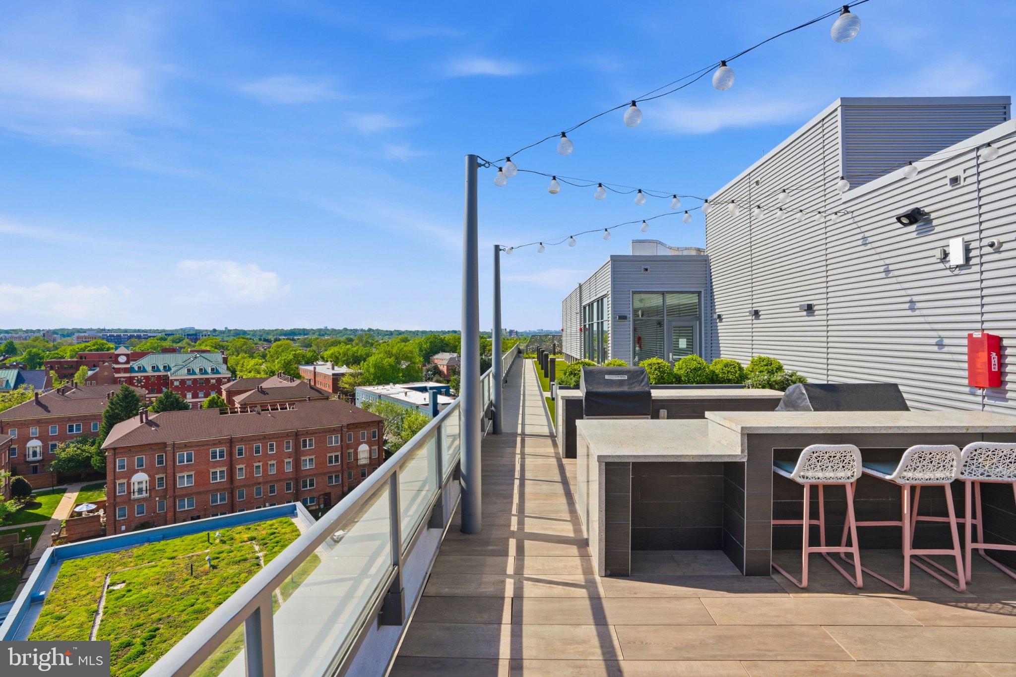 1201 N ROYAL STREET 206