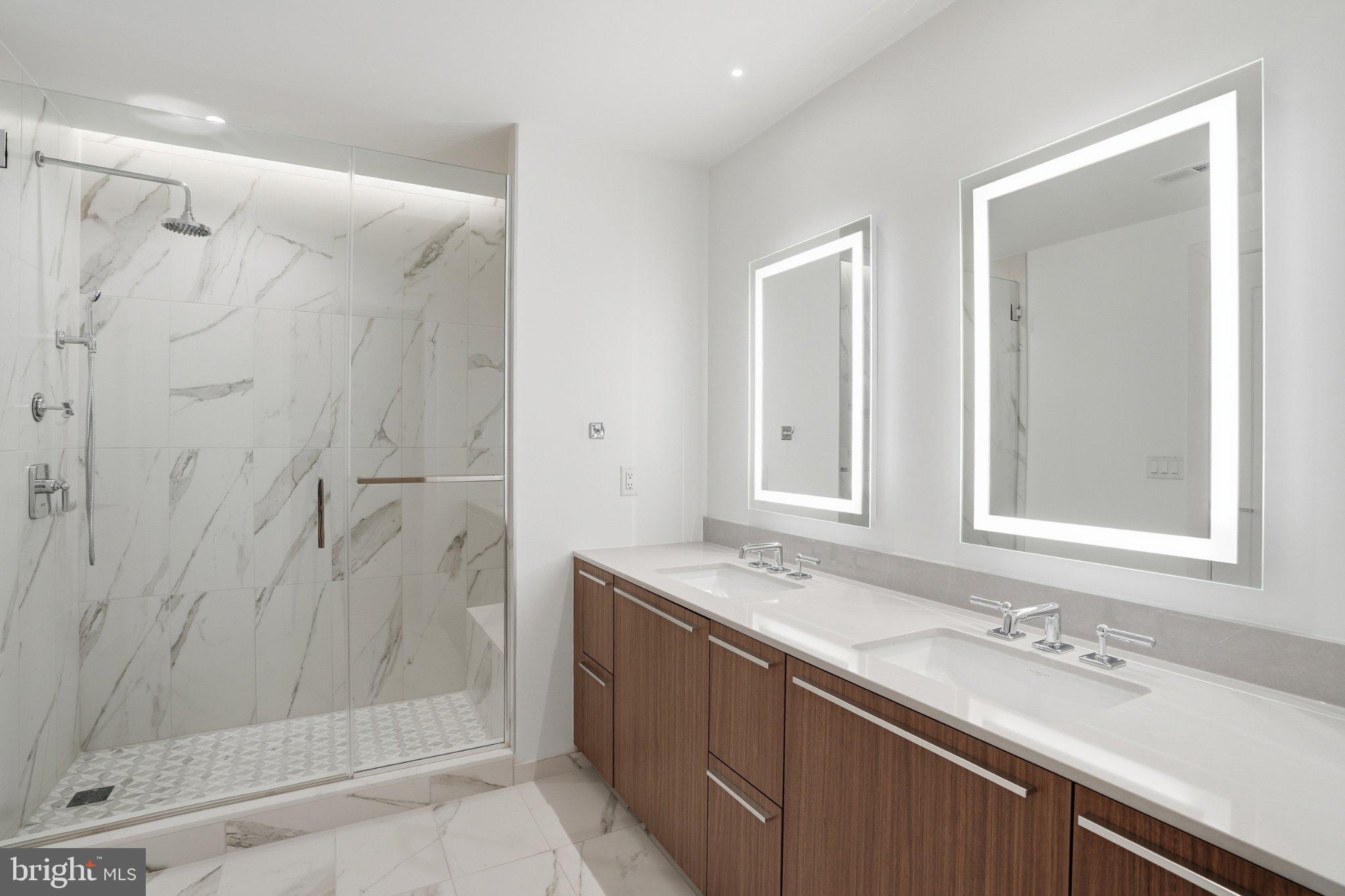 1201 N ROYAL STREET 206