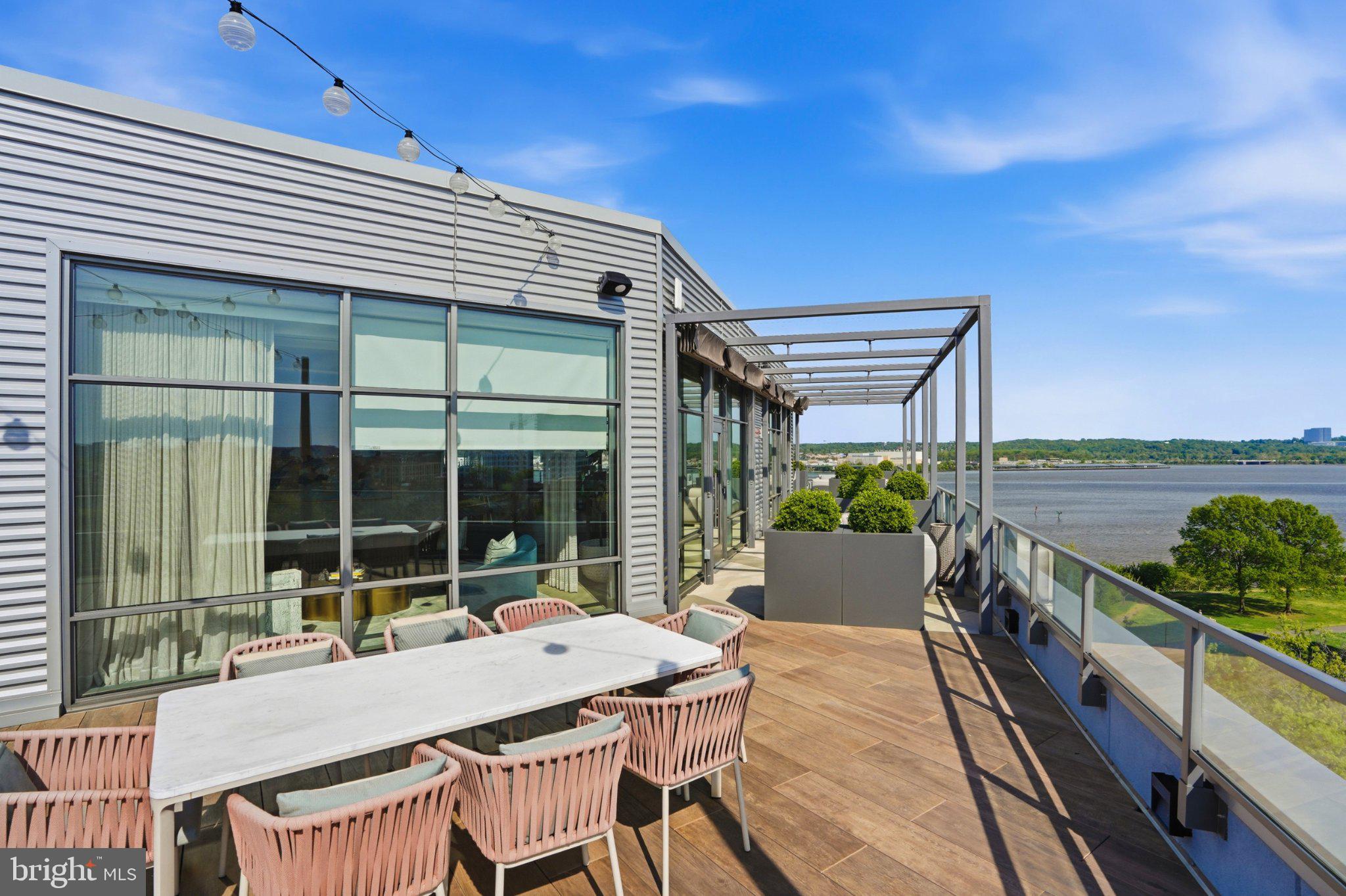 1201 N ROYAL STREET 206