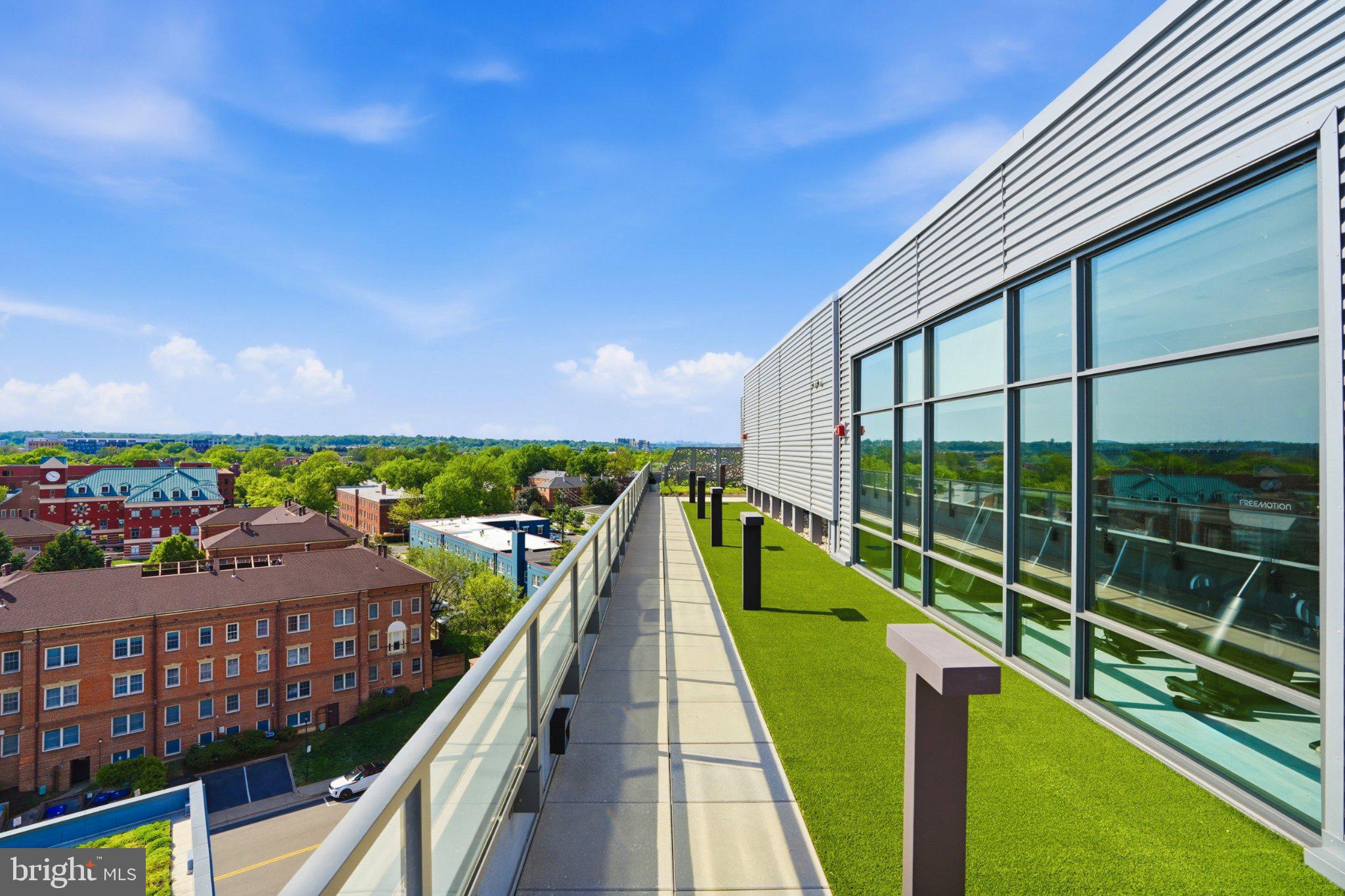 1201 N ROYAL STREET 206