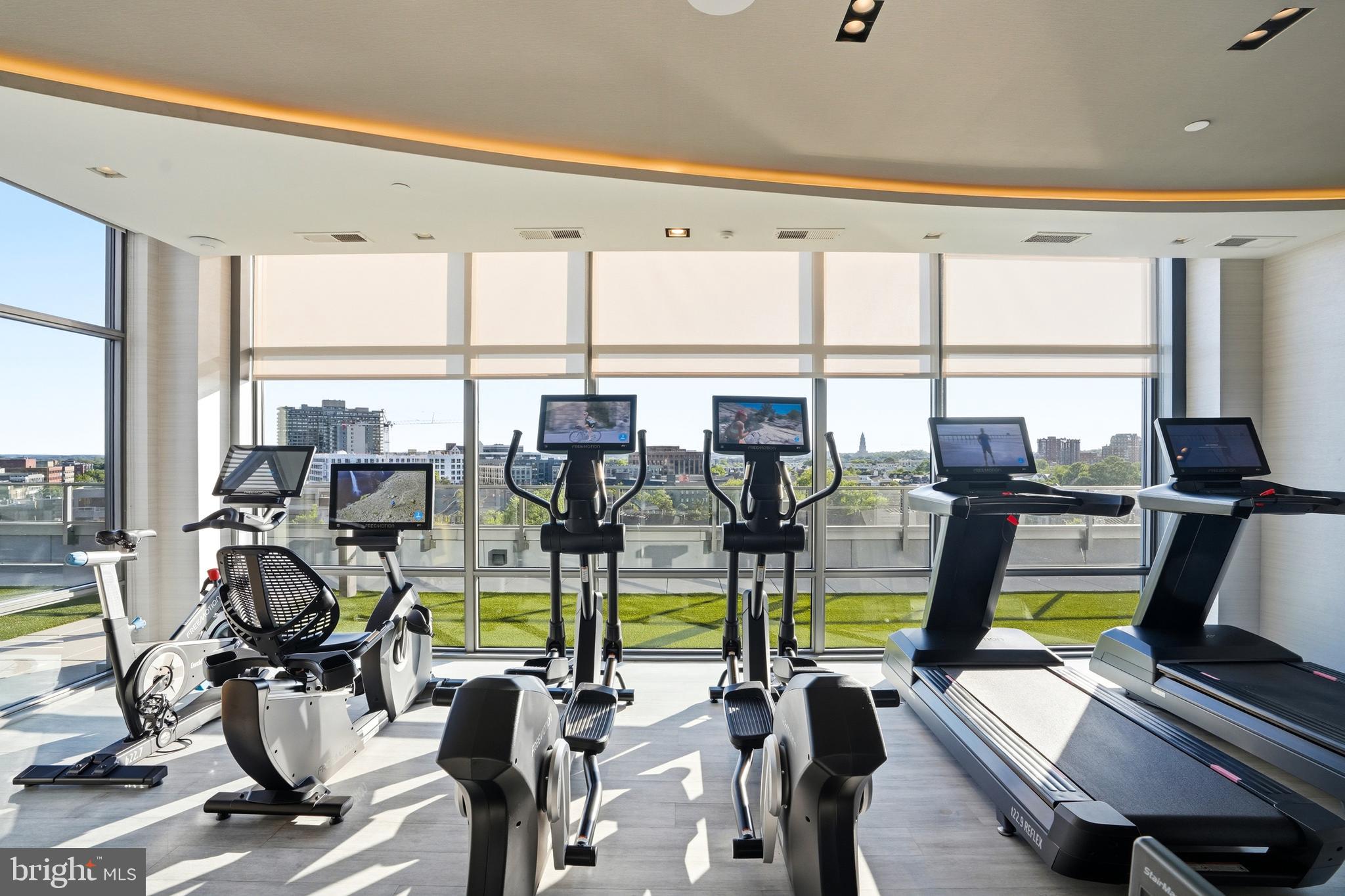 1201 N ROYAL STREET 206