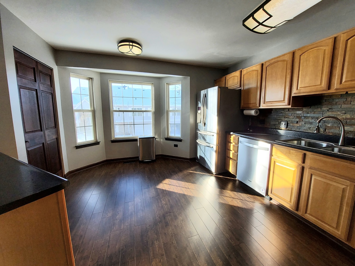 14009 Cambridge Circle