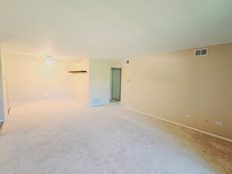 6190 Pinewood Court Unit: 203