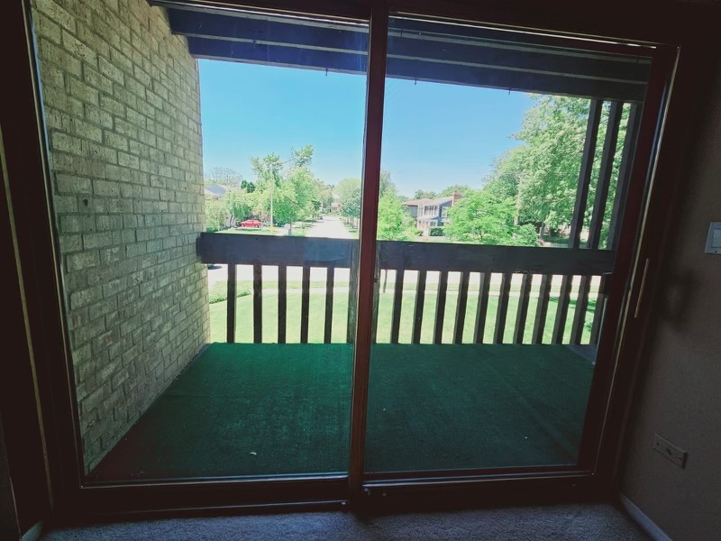 6190 Pinewood Court Unit: 203