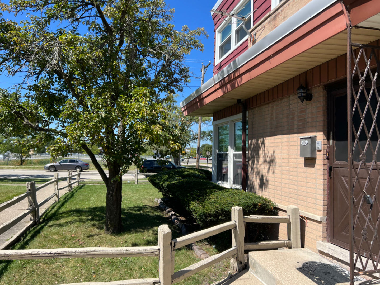 8853 N Washington Street Unit: A