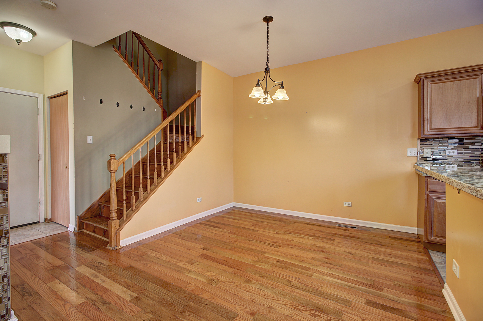 69 Strawflower Court