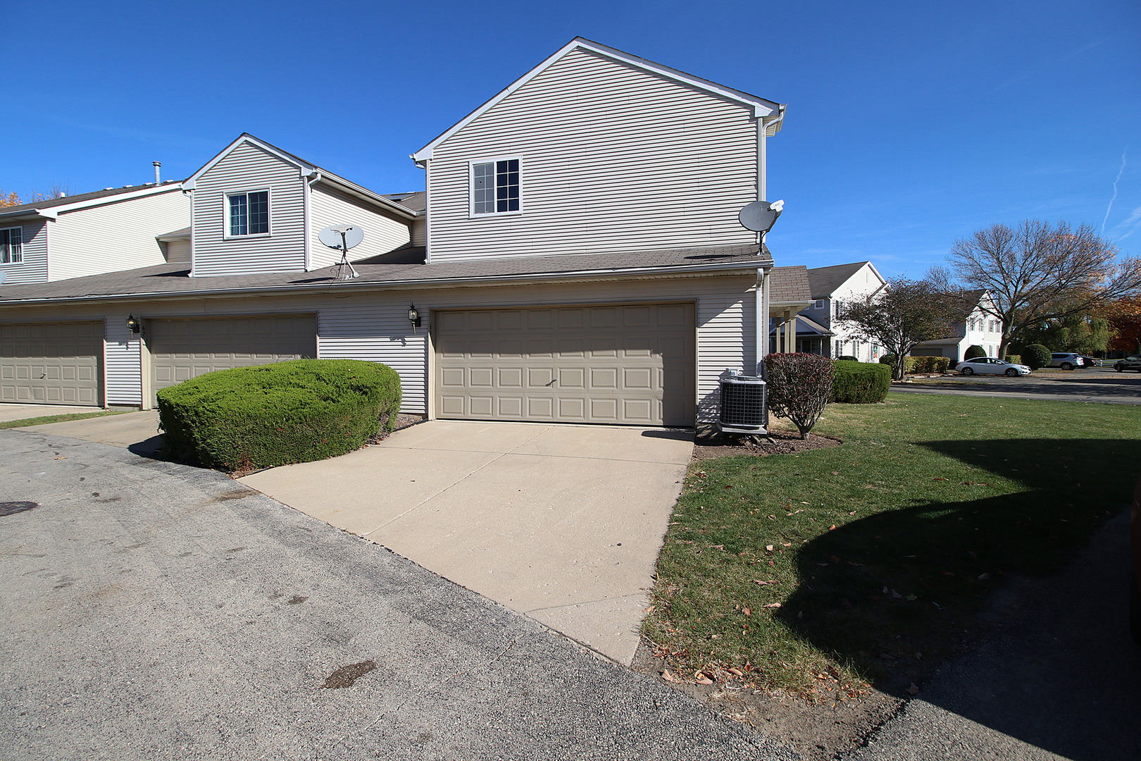 69 Strawflower Court