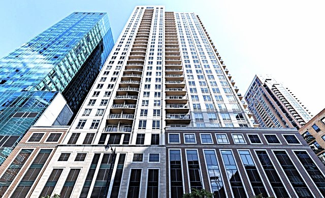 1111 S WABASH Avenue Unit: 1703