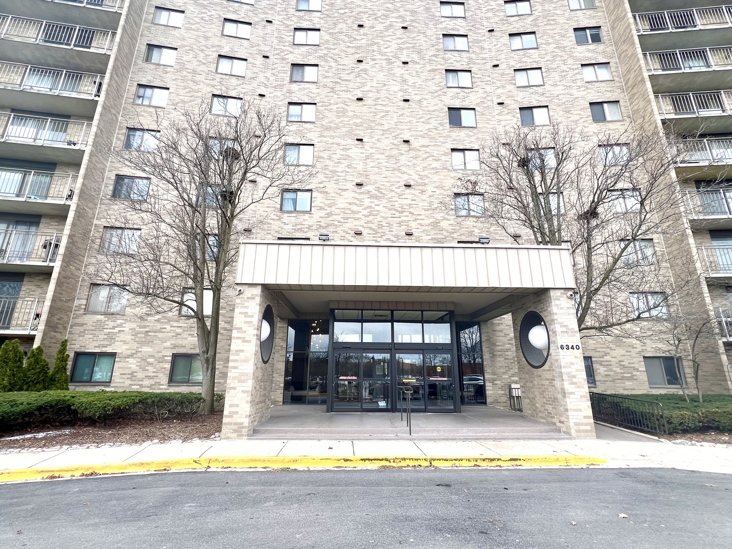 6340 Americana Drive Unit: 416