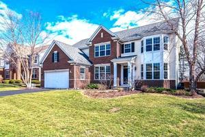 2835 Forest Creek Lane