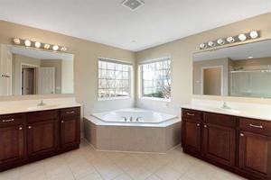 2835 Forest Creek Lane