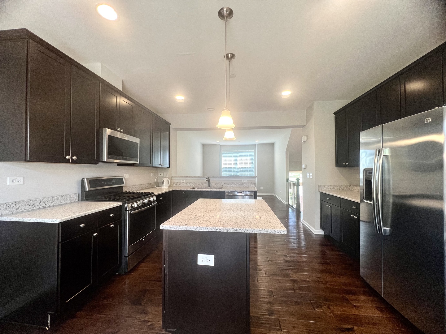 4182 Royal Mews Circle